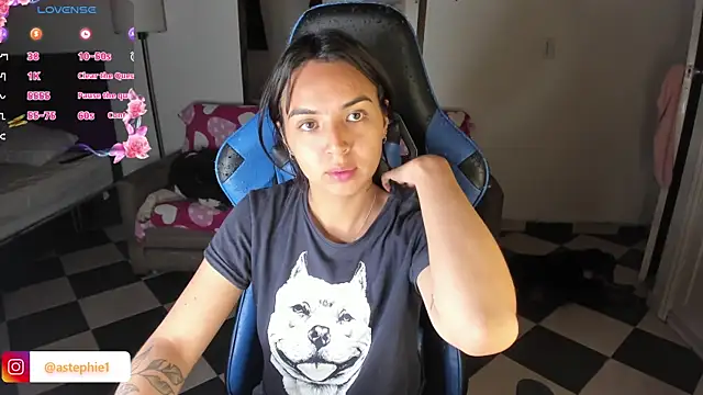 Miss Nicole online show from 03/06/25, 01:16