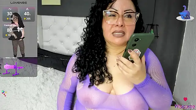 hazel milf online show from 11/21/25, 12:37