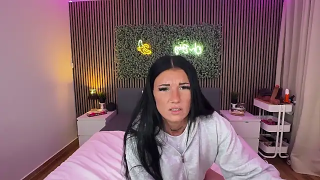 LizaRoxx online show from 01/13/26, 09:20