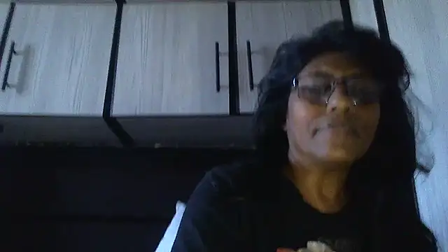 MsAttitude online show from 03/06/25, 07:47