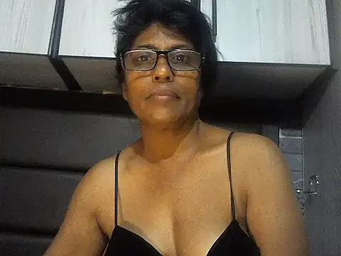 MsAttitude online show from 09/10/25, 06:13