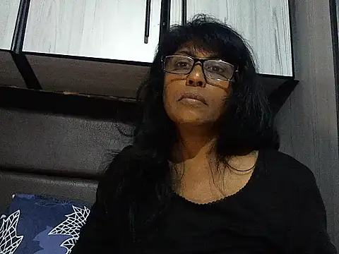 MsAttitude online show from 10/12/25, 02:38