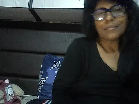 MsAttitude online show from 10/21/25, 06:58