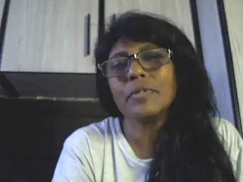 Snapshot of MsAttitude chatting on 04/26/26, 10:35 MsAttitude online show from 04/26/26, 10:35