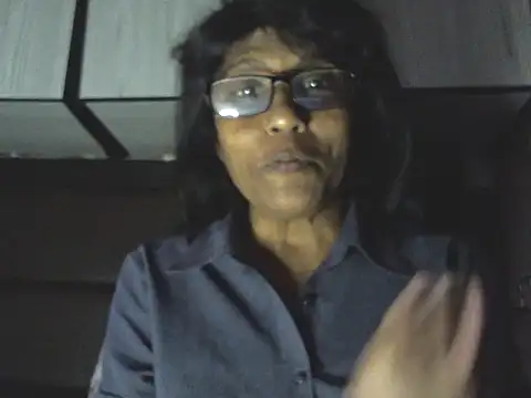 Snapshot of MsAttitude chatting on 05/01/26, 02:10 MsAttitude online show from 05/01/26, 02:10