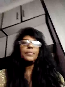 Snapshot of MsAttitude chatting on 05/22/26, 11:16 MsAttitude online show from 05/22/26, 11:16