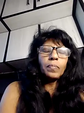Snapshot of MsAttitude chatting on 07/15/26, 05:34 MsAttitude online show from 07/15/26, 05:34