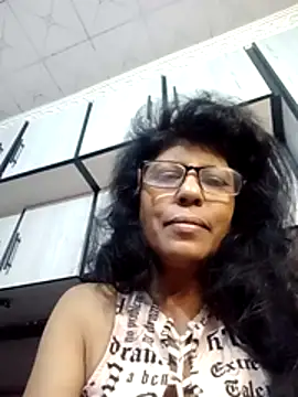Snapshot of MsAttitude chatting on 07/24/26, 07:34 MsAttitude online show from 07/24/26, 07:34