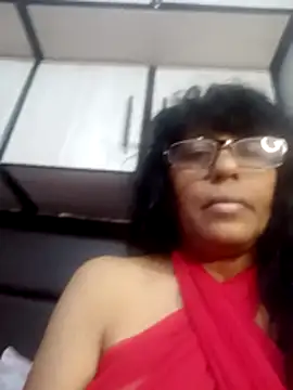 Snapshot of MsAttitude chatting on 07/28/26, 07:37 MsAttitude online show from 07/28/26, 07:37