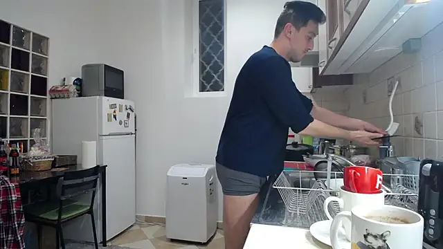 SQUIRRRTER online show from 04/10/26, 04:12