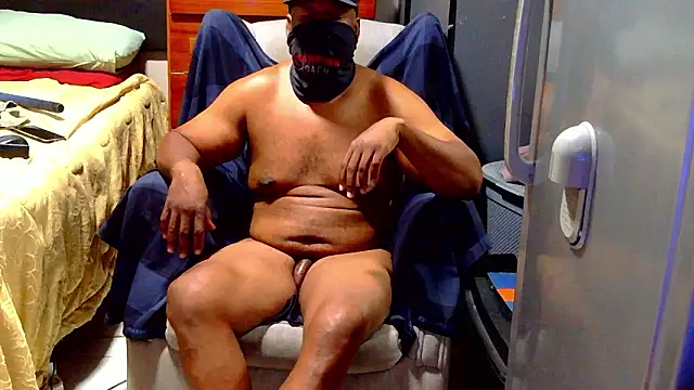 CharlesBlk79  online show from 01/31/26, 07:11