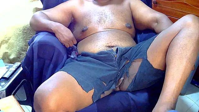 CharlesBlk79  online show from 02/25/26, 10:36