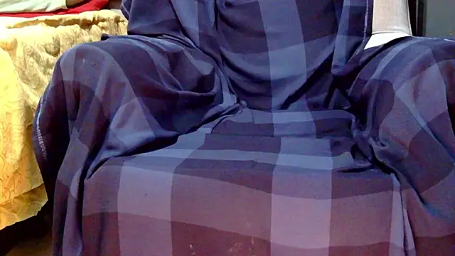 CharlesBlk79  online show from 04/23/26, 01:24