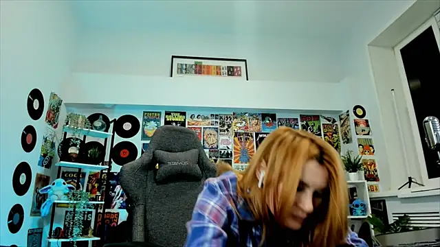 MistyBarnes online show from 12/16/24, 03:43