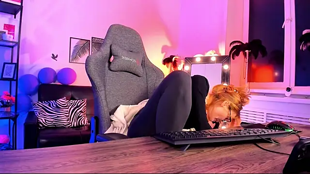 MistyBarnes online show from 01/05/25, 12:10