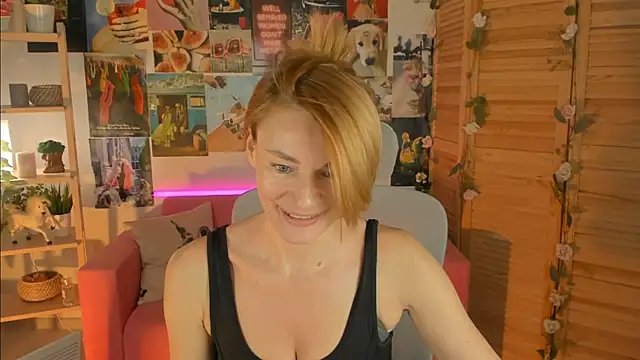 MistyBarnes online show from 01/26/25, 04:20