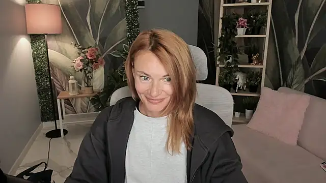 MistyBarnes online show from 09/14/25, 02:38