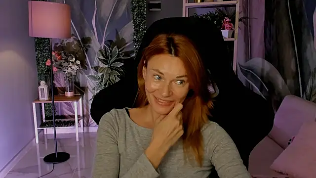 MistyBarnes online show from 11/23/25, 01:44