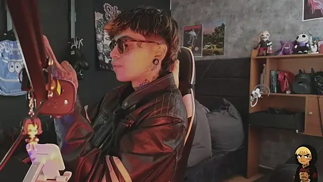 AcidMilo online show from 01/13/26, 03:50