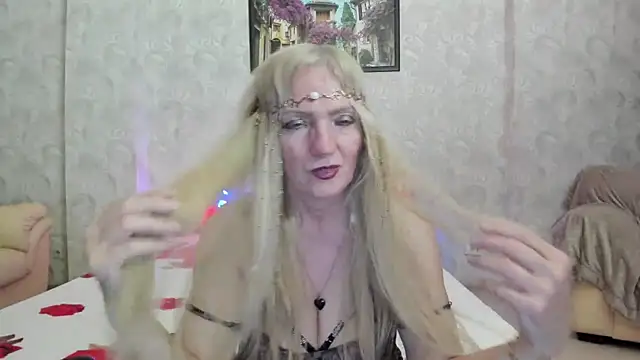 TrueFoxyyy online show from 05/14/26, 07:09