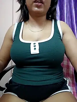 Nia  09 online show from 03/03/25, 09:05