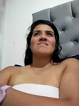 zhayra rose online show from 12/06/24, 04:25