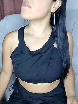 zhayra rose online show from 02/11/25, 03:08