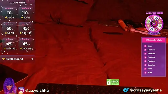 Snapshot of CrossyAayesha chatting on 12/13/25, 08:14 CrossyAayesha online show from 12/13/25, 08:14