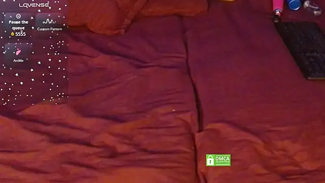 CrossyAayesha online show from 05/25/26, 04:24