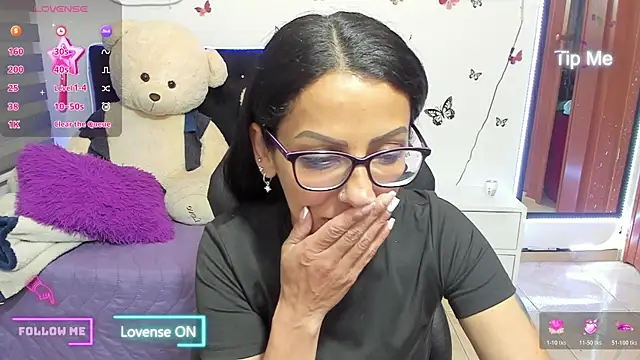 alma blue online show from 11/25/25, 10:32