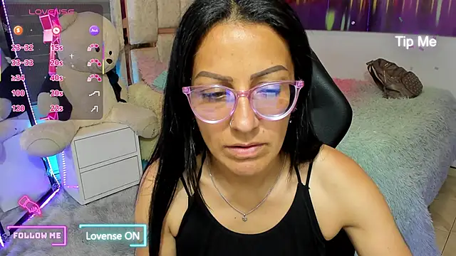 alma blue online show from 03/06/26, 10:39