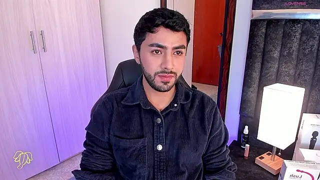 ItsMeEros online show from 02/19/25, 09:58