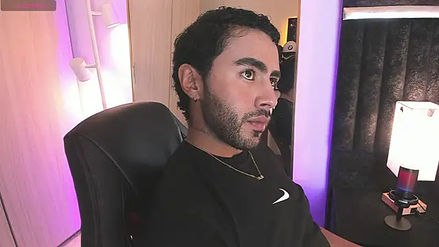 ItsMeEros online show from 03/22/26, 01:09