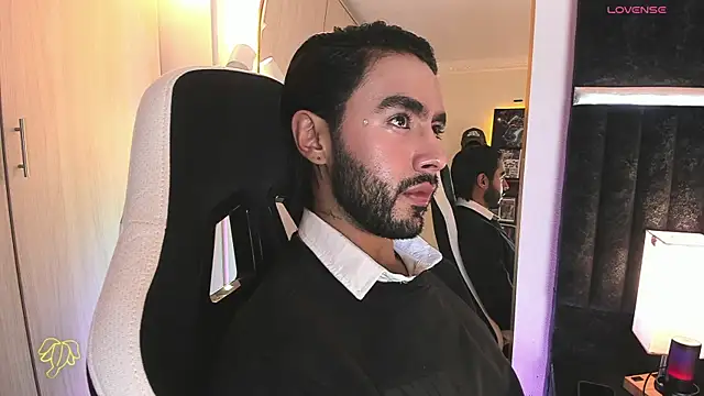 ItsMeEros online show from 07/22/26, 11:29