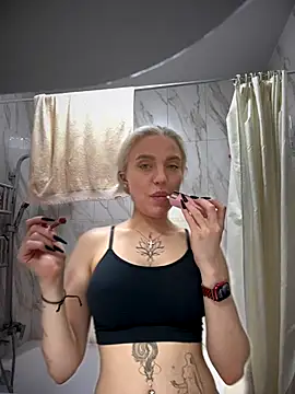 pinkstar  online show from 11/02/25, 04:59