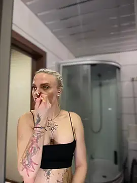 pinkstar  online show from 12/22/25, 05:26