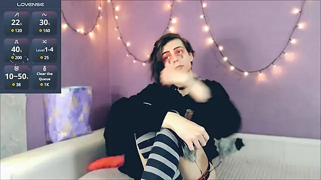 Littlepinkcat online show from 01/30/25, 06:10