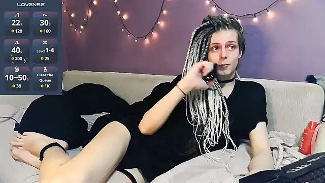 Littlepinkcat online show from 03/14/25, 04:30