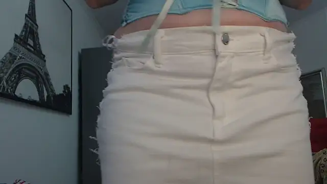 AnnaBellaLuckyXOXO online show from 12/17/25, 11:38