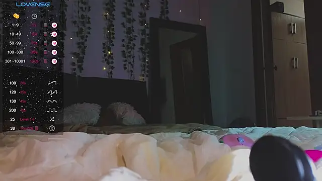 Juliette Sunshine online show from 03/21/25, 08:40