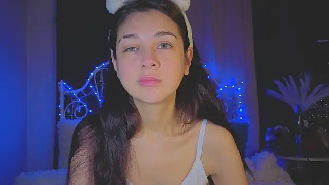 Funny Bunny online show from 11/28/25, 02:14