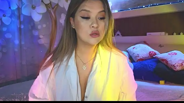 Snapshot of Malika_uAngel chatting on 01/15/25, 01:56 Malika uAngel online show from 01/15/25, 01:56