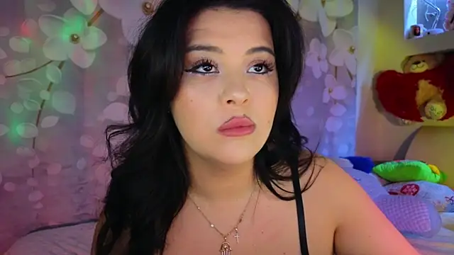 Snapshot of Malika_uAngel chatting on 02/08/25, 01:22 Malika uAngel online show from 02/08/25, 01:22