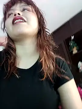 Snapshot of SabinaMerchetti chatting on 11/26/25, 01:39 SabinaMerchetti online show from 11/26/25, 01:39