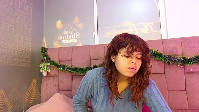 Snapshot of SabinaMerchetti chatting on 11/30/25, 02:10 SabinaMerchetti online show from 11/30/25, 02:10