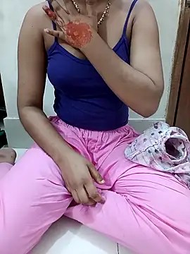 eirlys-pearl online show from 04/06/26, 07:31