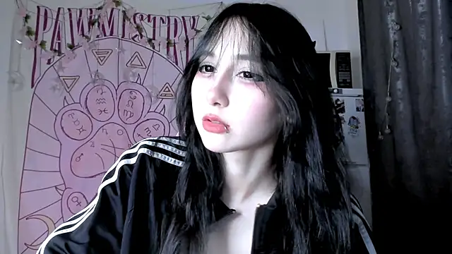 Holy420lolii online show from 05/02/26, 05:18