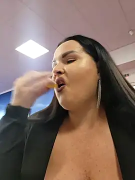 GeorgiaLerox online show from 09/15/25, 11:43