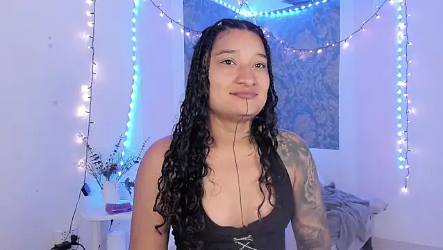 Eva Lee  online show from 04/12/26, 09:58