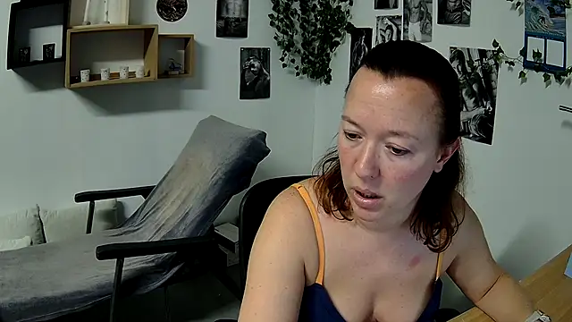 AnyaKreyxh online show from 01/04/25, 02:56